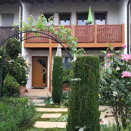 Ferienappartement Souterrain Volkertshausen ภายนอก รูปภาพ