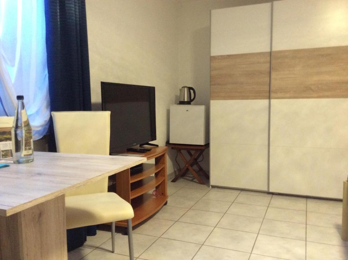 Ferienappartement Souterrain Volkertshausen ภายนอก รูปภาพ